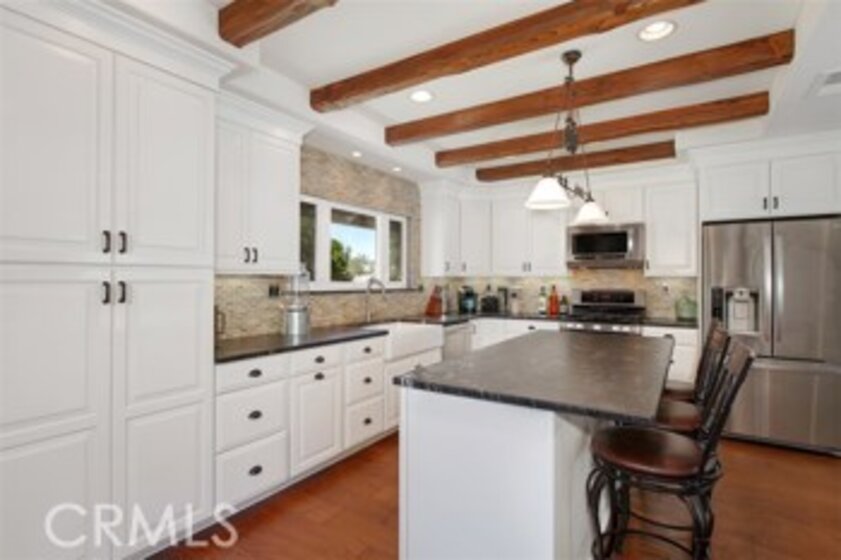 28850 E Vallejo Avenue Photo